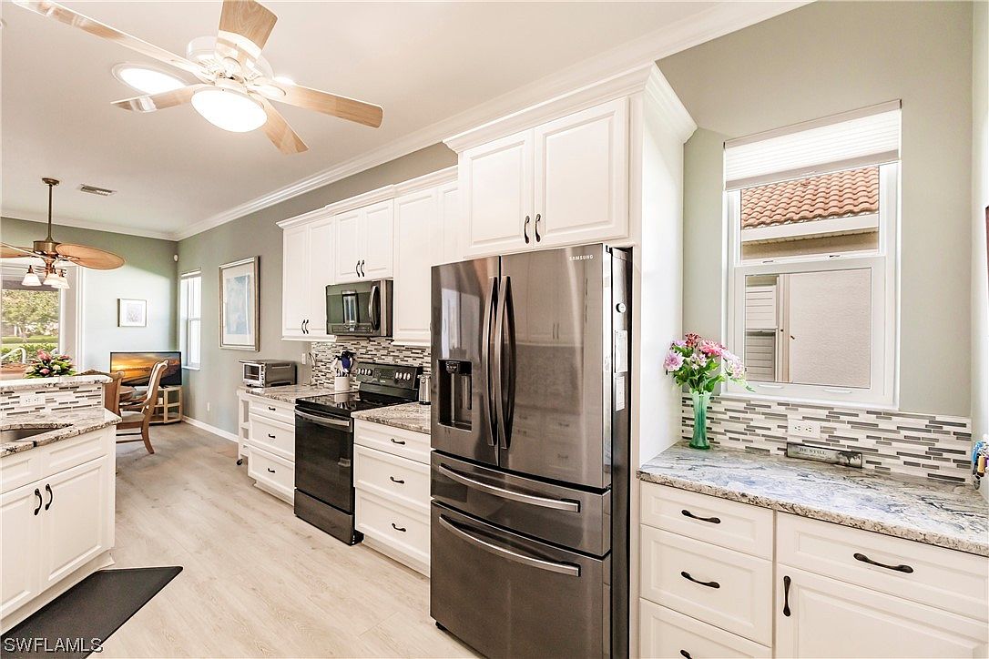 8774 Nottingham Pointe Way