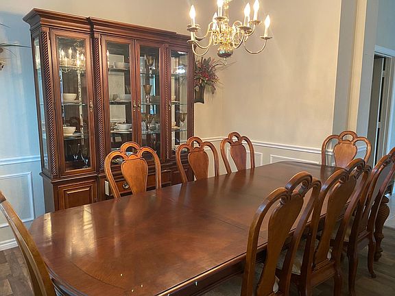 Formal dining