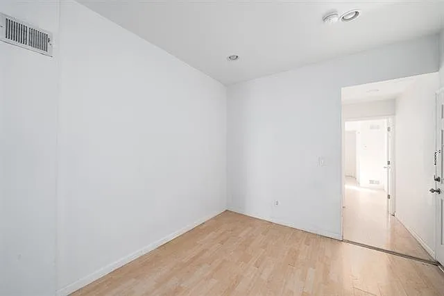 89 Booraem Ave #1L — Photo 4