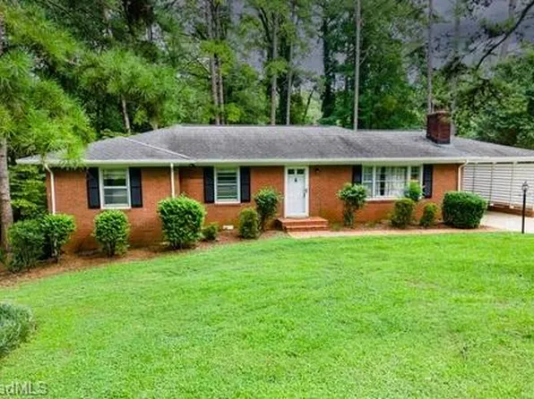 1623 Crescent Dr, Henderson, NC 27536