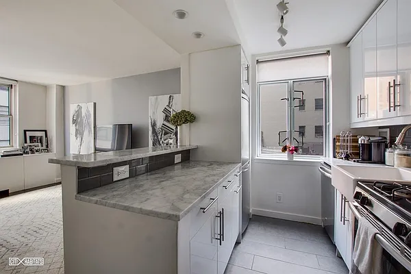 Sold by Citi Habitats | media 3