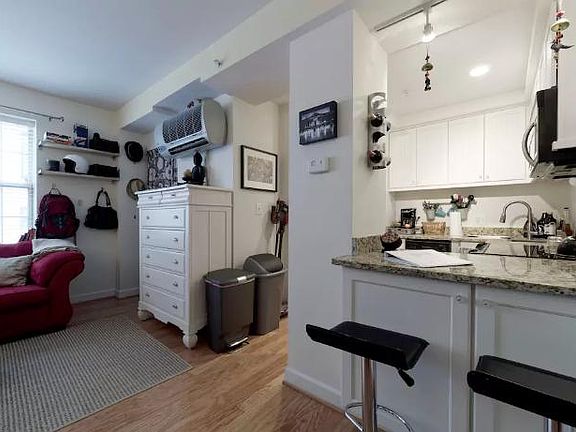 Breakfast Bar