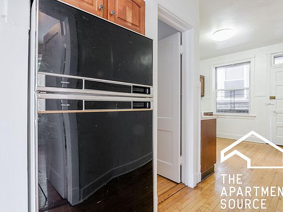5th image of 3603 N Ashland Ave #2