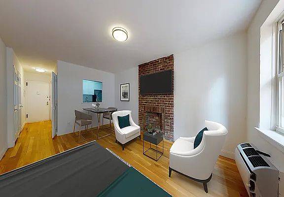 5th image of 118 E 92nd St APT 1B