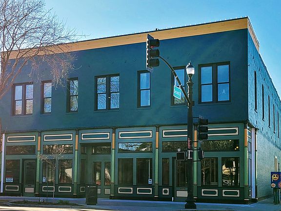 3rd image of 401 2nd St #201-206