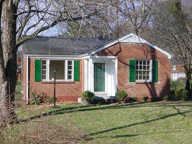 2nd image of 2739 Bobby Ave