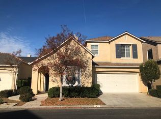 47 W Tivoli Ln, Clovis, CA 93619