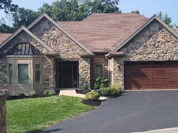 4808 Mountain Rise Dr, Harrisburg, PA 17110