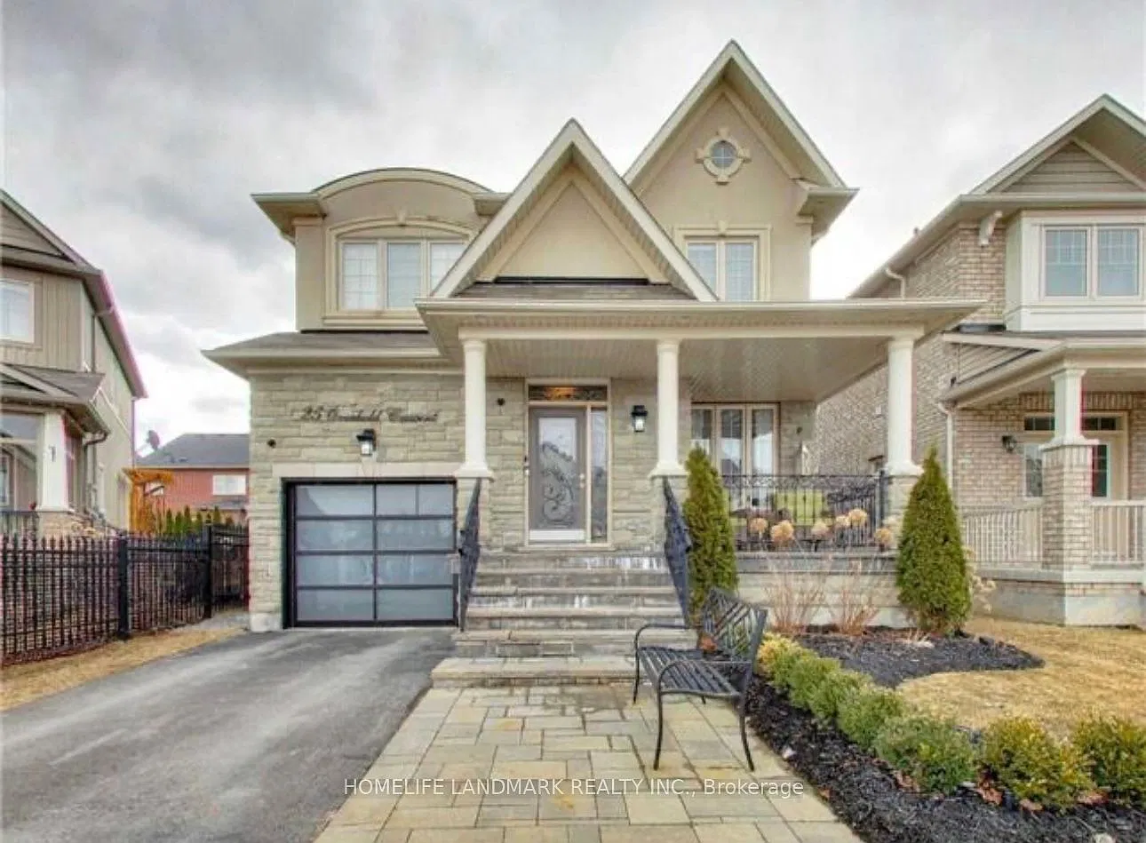 3 bed, $3,900 — Photo 1