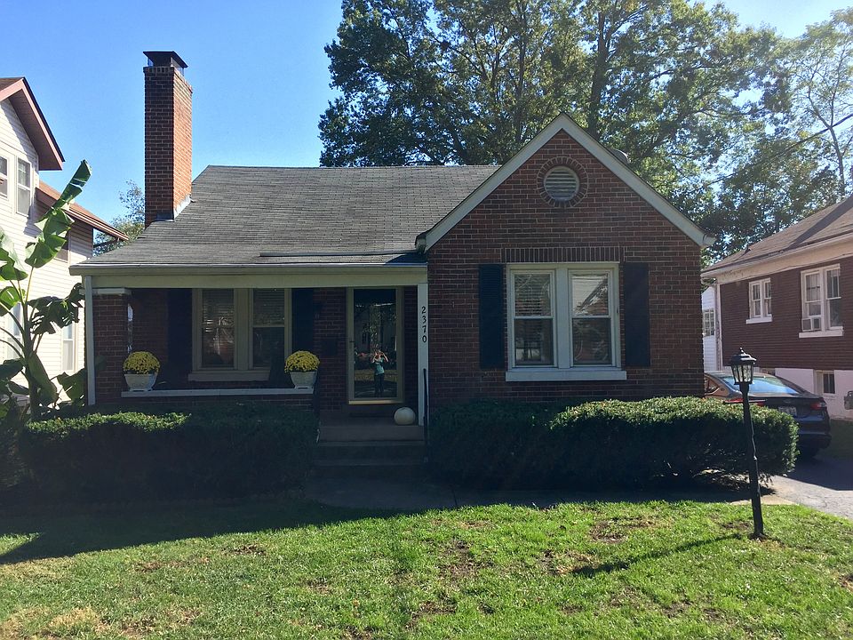 1st image of 2370 Hawthorne Ave