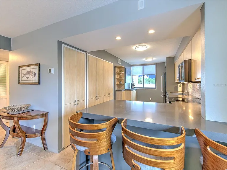 741 Bayport Way — Photo 10