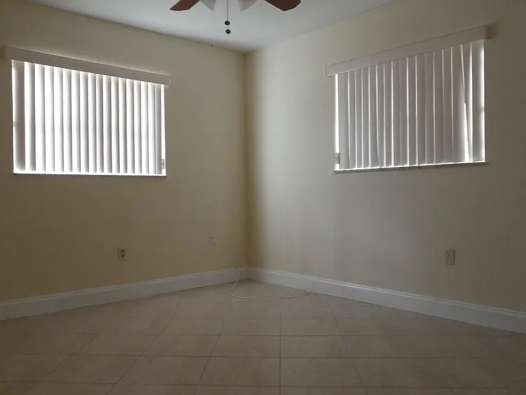 9100 NW 26th Pl — Photo 15