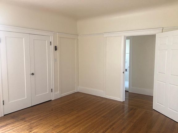 3rd image of 439 20th Ave APT 4