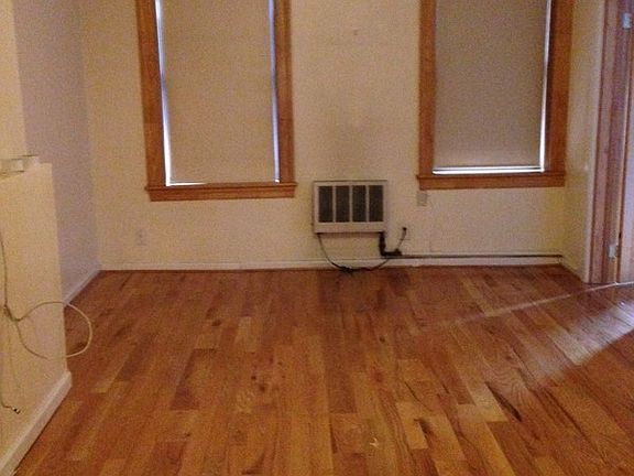 2nd image of 523 9th Ave Frnt 1