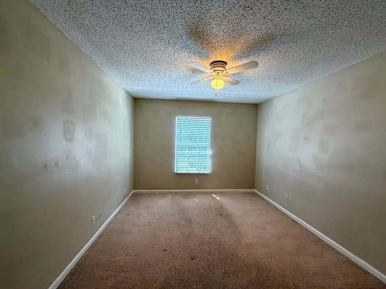 6892 Mill Brook Pl — Photo 6