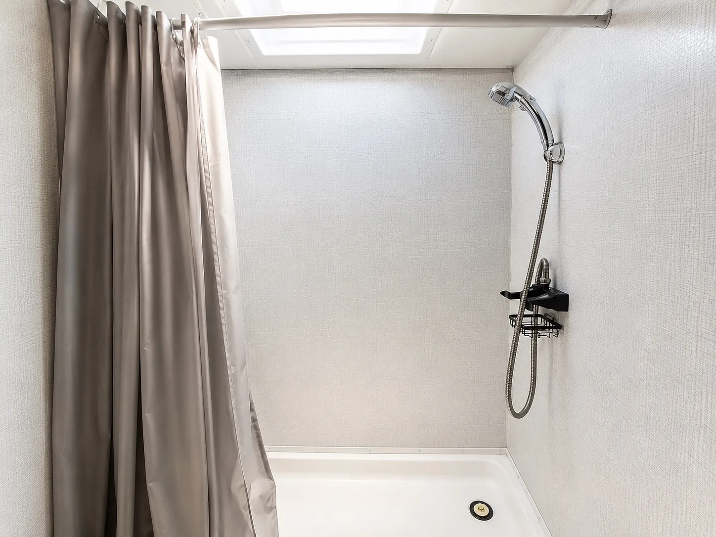 2 bed, 894 sqft, $990 — Photo 4