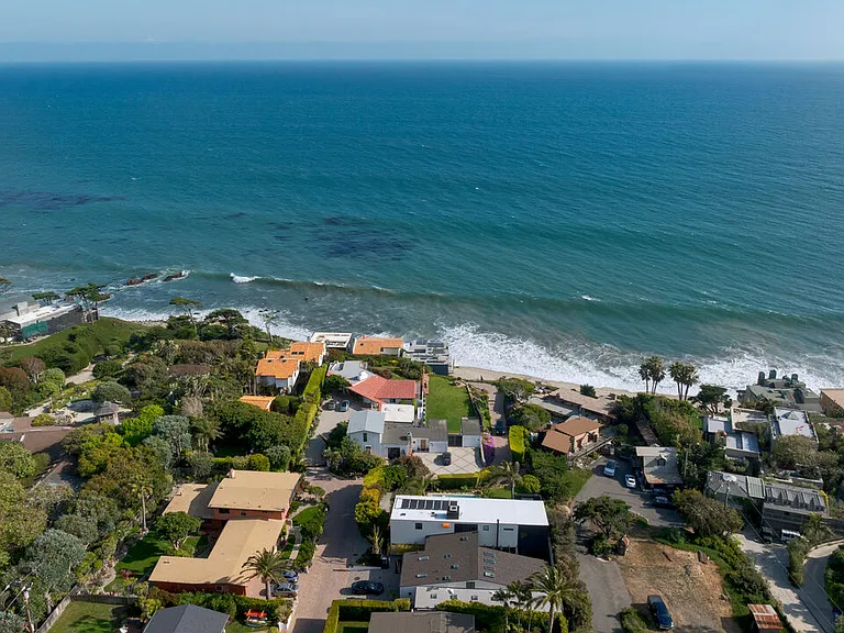 31970 Pacific Coast Hwy — Photo 3