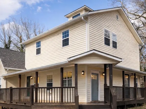 93 Oak St, Andrews, NC 28901