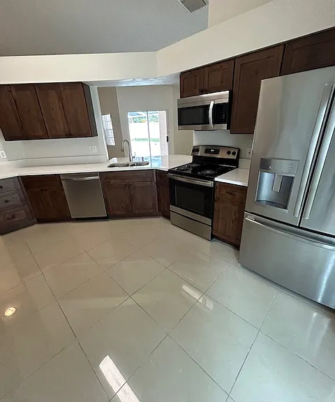 11682 Fox Creek Dr — Photo 13