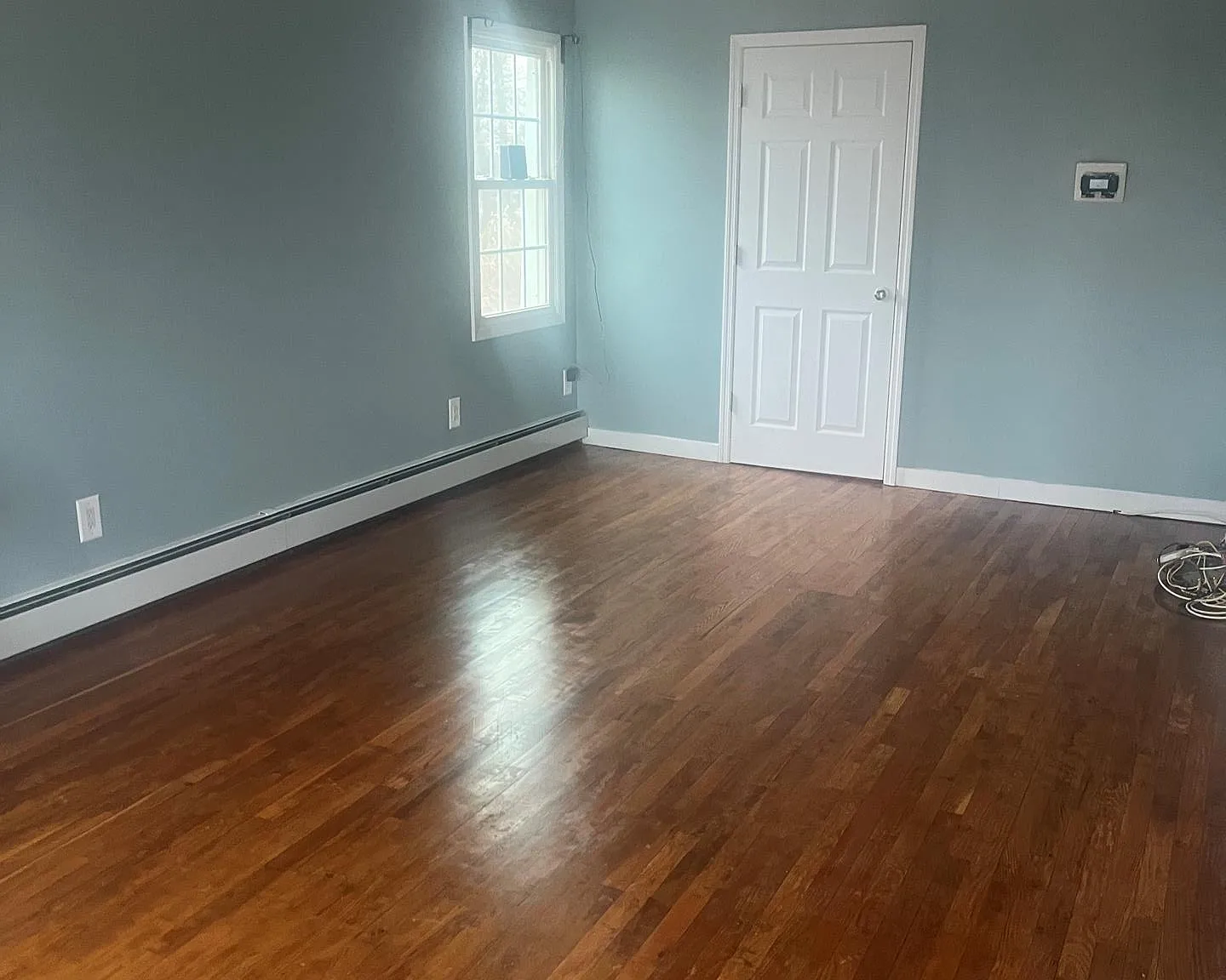 3 bed, 1.5 bath, $3,500 — Photo 3