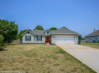 210 Butten Dr, Bonaire, GA 31005