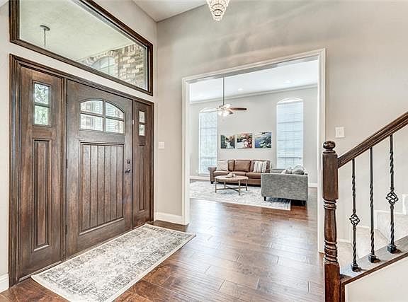 3rd image of 4303 Brookhollow Dr