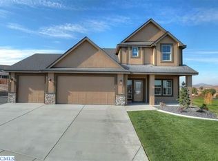 3710 S Kellogg St, Kennewick, WA 99338