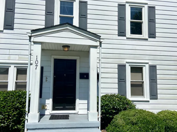 107 Jackson St #C, Edenton, NC 27932