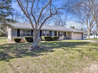 S68W13048 Camilla Dr, Muskego, WI 53150