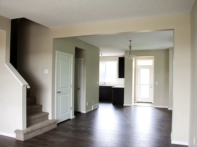 9047 52nd St NE — Photo 3