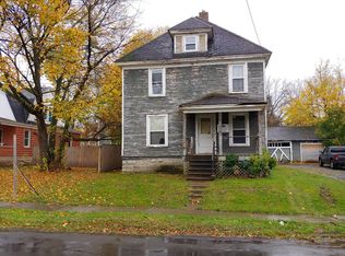 1009 Ballantyne Rd, Syracuse, NY 13207