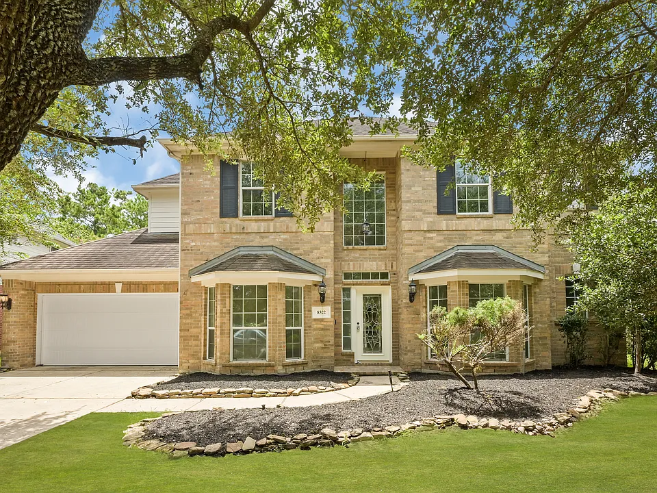 8322 Emerald Meadow Ln