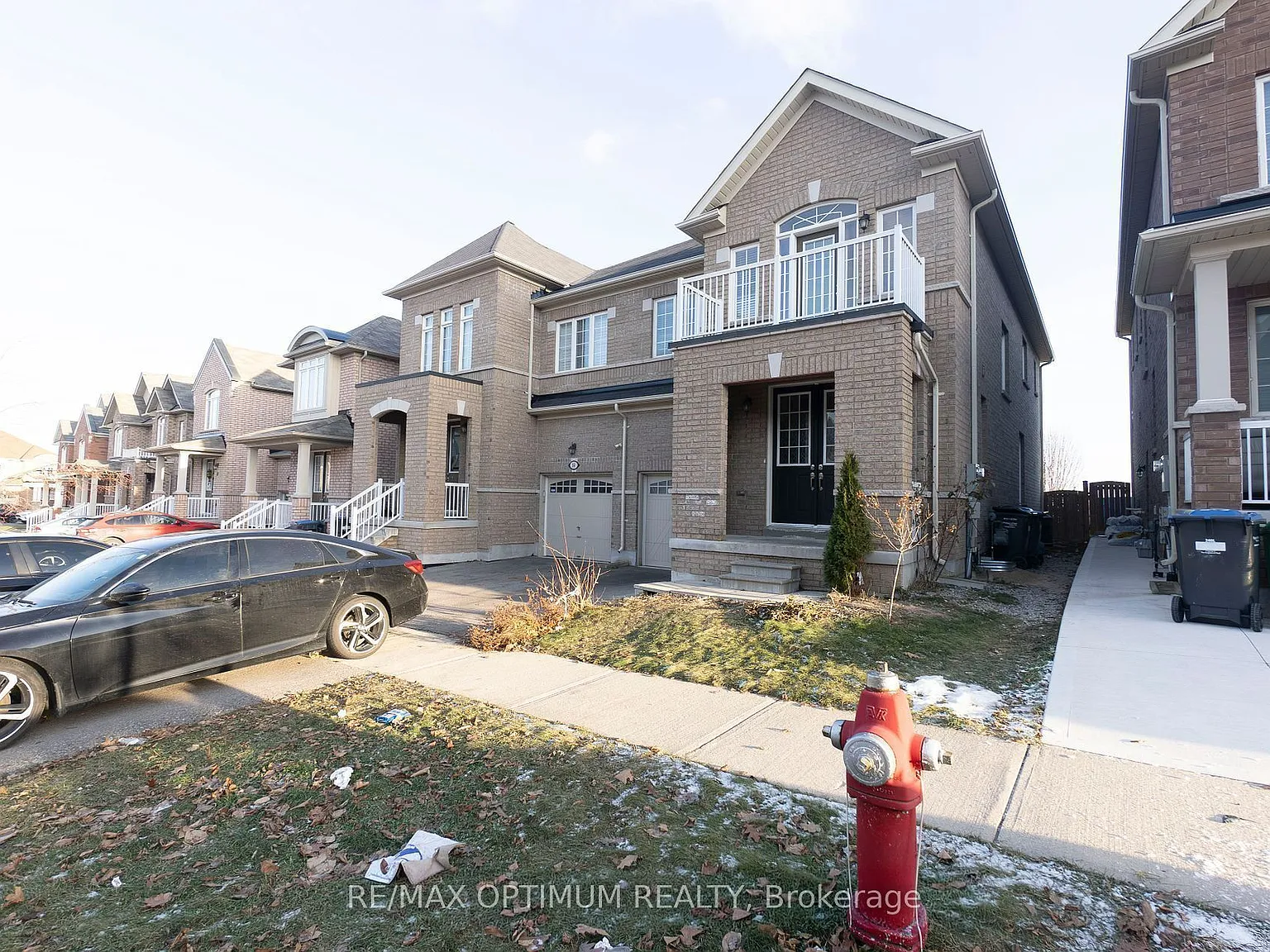 4 bed, $3,050 — Photo 2