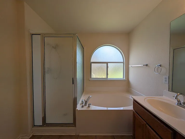 268 Goliad Dr — Photo 22