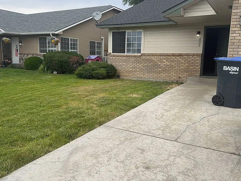 802 Jamie Dr #802 — Photo 1