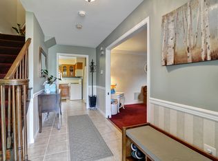 121 Limewood Dr, Hamilton, NJ 08690