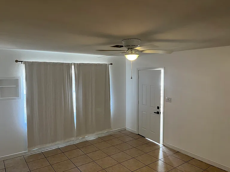 2164 Bougainvillea St — Photo 26