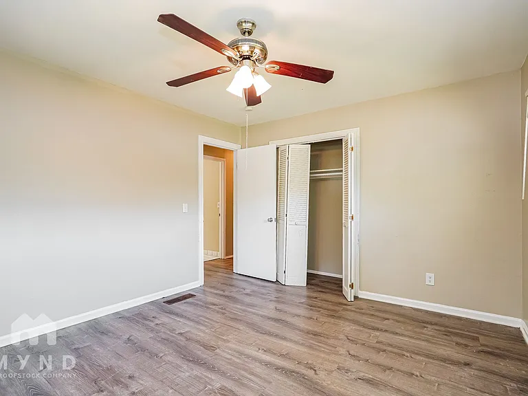 1327 Marble Dr — Photo 10