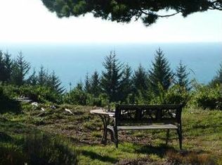 18814 Montbretia Ln, Brookings, OR 97415