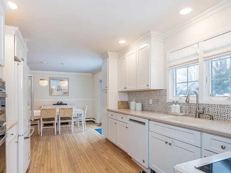 27 Tanners Neck Ln — Photo 9