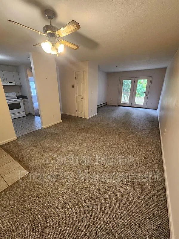 2 bed, 1.0 bath, 1000 sqft, $1,450 — Photo 1