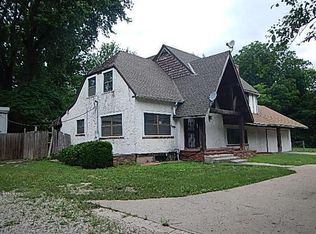 11400 Grandview Rd, Kansas City, MO 64137