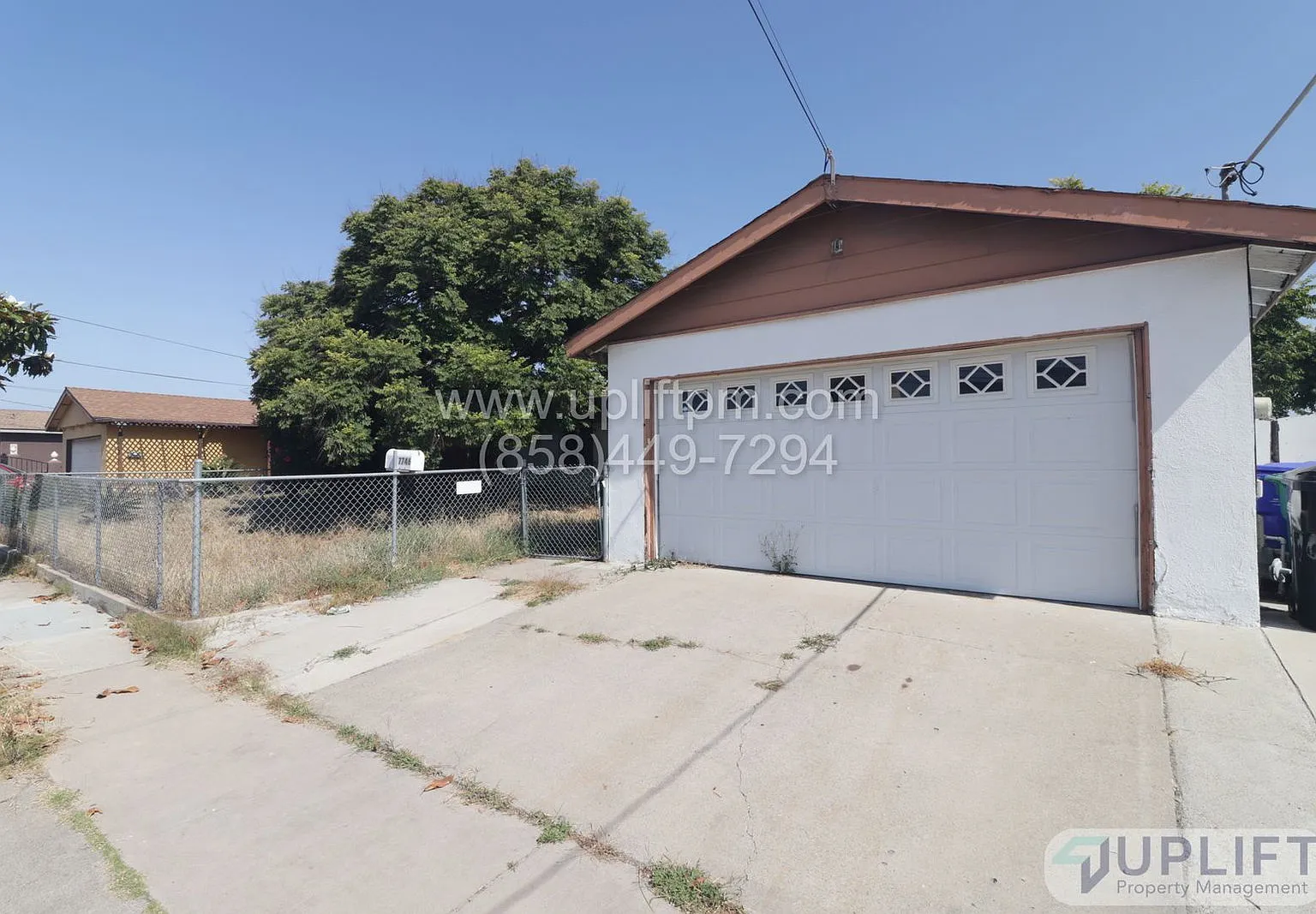 3 bed, 2.0 bath, 964 sqft, $3,295 — Photo 1