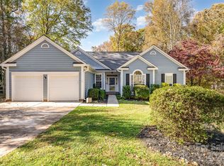 7024 Passeres Ct, Charlotte, NC 28215