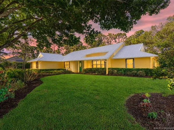 5396 SW Leeward Ln, Palm City, FL 34990