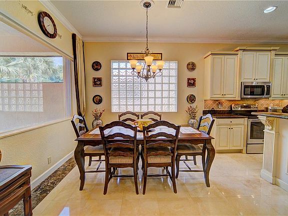 3rd image of 7163 NW 116th Way