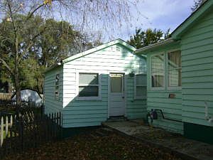 2nd image of 818 8th Ave