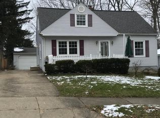 1215 Onondago Ave, Akron, OH