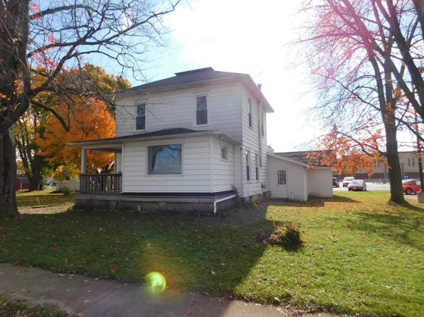 109 S Depot St E, Stryker, OH 43557