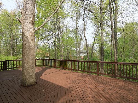 5th image of 8160 Red Mill Dr